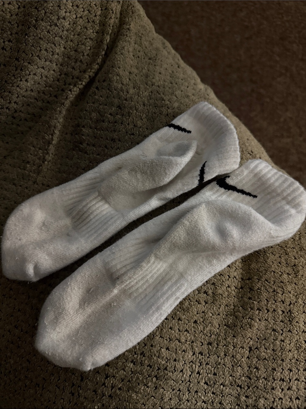 Nike White Ankle Athletic Socks with Black Swoosh - Men's